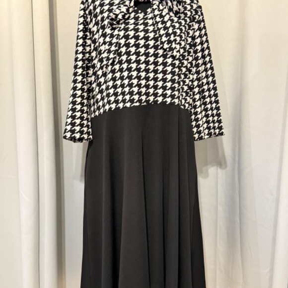 ⏰ Bedoar Vintage Black and White Plaid Bow Tie V-neck 3/4 sleeve dress w/pockets - Picture 2 of 5